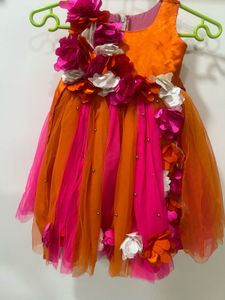 peice drop Gorgeous Girls Party Dress age 1-2 yrs