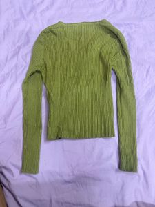 muted olive green ribbed knit full sleeve top
