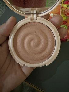 MyGlamm K.Play Rose Highlighter