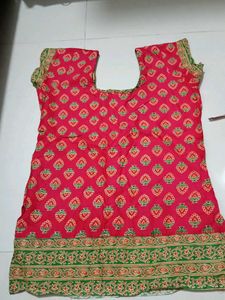Red &amp; White Kurta Set
