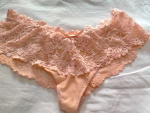 Lace Briefs with floral small bow🌼