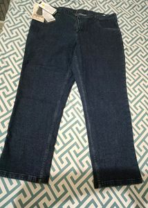 Straight Fit Stretchable Crop Jeans