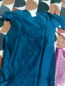 Embroidered Kurta Set (Teal &amp; Magenta)