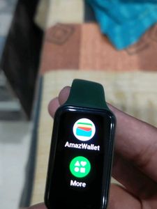 amazfit band 7 gps Stylish Green Smart Ban