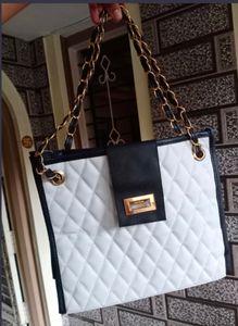 New Hand Bag
