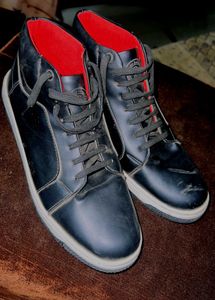 Stylish Black Mid-Top Sneakers
