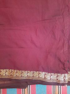 Elegant Maroon Saree with Gold Border