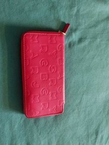 Authentic Marc Jacobs Wallet.