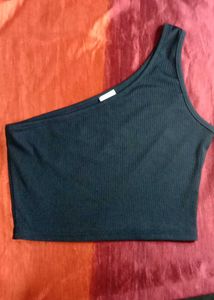 Ribbed Black One-Shoulder Crop Top