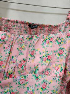 Pink Floral Puff Sleeve Top