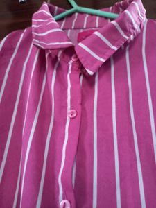 Pink and White line top