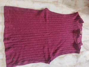 Ribbed Mock Neck Top