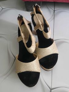 Sparkling Gold Heeled Sandals