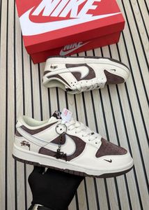 Nike Dunk Low x Stussy