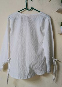 Elegant White Textured top