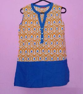 Short Kurti