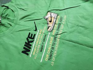 Nike Graphic T-Shirt