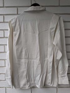 Elegant Shiney White Button-Up Shirt