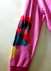 🎀Unique Graphic Print Crop Hoodie