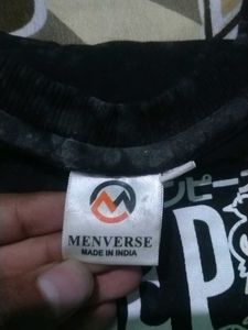 One Piece Graphic T-Shirt