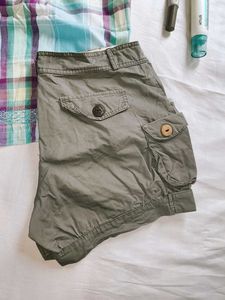 olive green cargo shorts