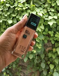 Maybelline Fit Me Matte Foundation 115