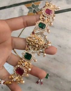 Rose gold plated Necklace with pretty earings