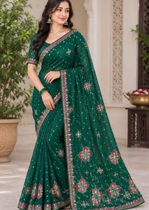 Elegant Green Saree with Blouse Piece