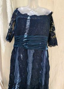 3J6. Elegant Navy Lace Dress