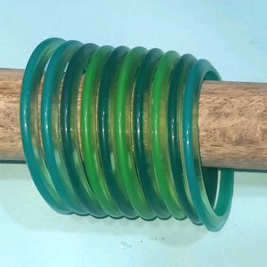 Green plastic Bangles Set
