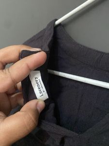 Unique Textured Long Sleeve Top
