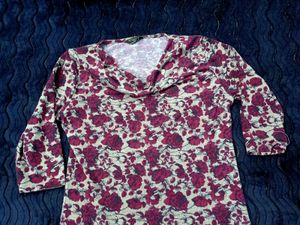 Long Tshirt ☃️☃️For Mom