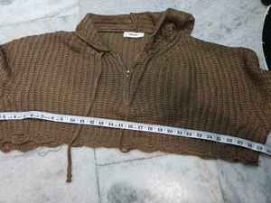 Cropped Knit Hoodie