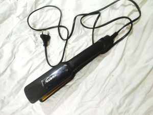 Kubra Hair Straightener