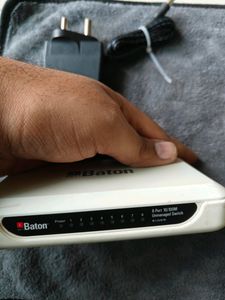 iBall 8-Port 10/100M Green Switch