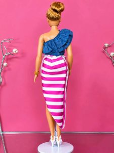 Rare Barbie Doll Fashionistas 102