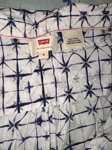 Levi's White & Blue Print shirt