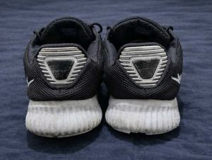Campus Carbon Running Shoes