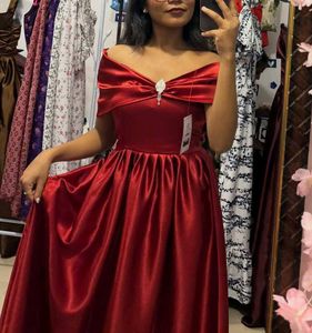 Elegant Off-Shoulder Red Gown