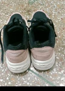Women Sport Shoes