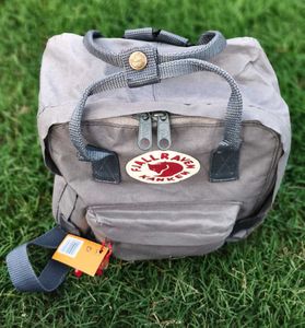 🎒Fjallraven Kanken