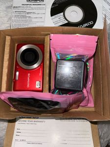 Olympus VG-110 Digital Camera