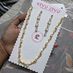 tulip 🌷 Necklace & Earring Set