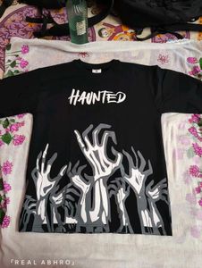 Haunted Graphic Black T-Shirt 👻🖤
