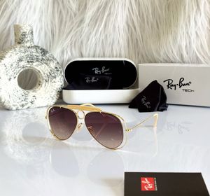 Ray-Ban Aviator Sunglasses -