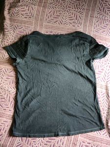 Chic Black Lace Trim T-Shirt