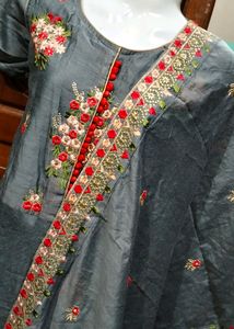 Embroidered Gray Salwar Kameez