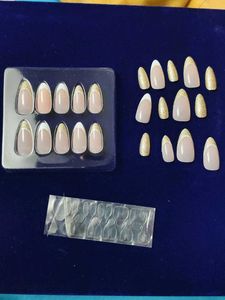 French Tip Press-On Nails Set