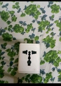 Three Pin Universal Socket