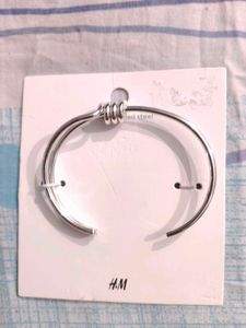 H&amp;M Silver Tone Cuff Bracelet